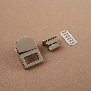 Застёжка для сумки, 2,3 * 3,5 см, цвет жемчужный серебряный