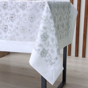 Скатерть Этель с пайетками, 85 х 85 ±5 см, п/э, цвет белый