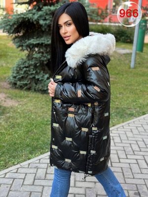 Куртка зимняя с капюшоном