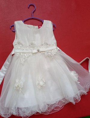 Нарядное платье на девочку 2-3 лет. Замеры см. на фото