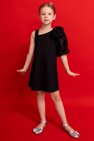 Платье Цвет: черный

Элегантное асимметричное платье с объемным бантом из
прозрачной формоустойчивой ткани.
Дополнено бантом из основного материала, который легко снимается.
Состав:
65% вискоза, 30%