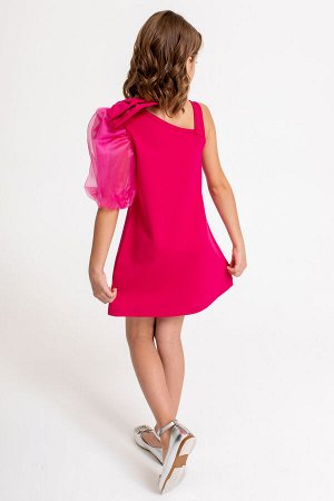 Платье Цвет: розовый

Элегантное асимметричное платье с объемным бантом из
прозрачной формоустойчивой ткани.
Дополнено бантом из основного материала, который легко снимается.
Состав:
65% вискоза, 30