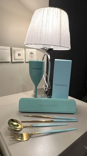 Столовые приборы Tiffany&Co
