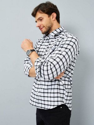 Рубашка мужская в клетку с длинным рукавом