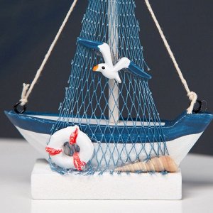 Сувенирная модель корабля «Парусник», голубой, 15x12 см
