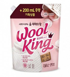 MUKUNGHWA  Жидкое средство "Wool King Liquid Detergent" для стирки изделий из деликатных тканей 1800 мл, мягкая упаковка с крышкой