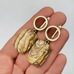 Серьги с камнем песочная Яшма