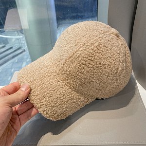 Кепка меховая, теплая