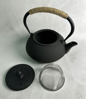 Чайник чугунный с ситом 500 мл, цвет черный