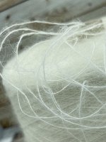 Пряжа для вязания 100 г,Super kid mohair 70% супер кид-мохер30% па 900м/100гр White