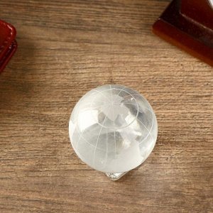 Фигурка стекло «Глобус на подставке», 6.2x5x5 см
