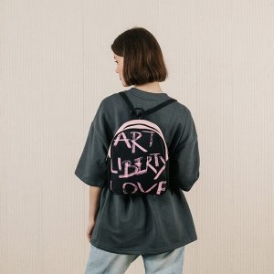 Рюкзак школьный текстильный Art liberty love, 27x10x23 см