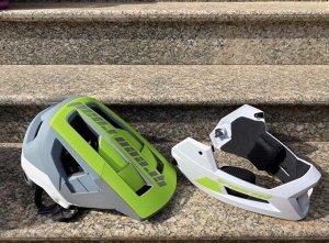 Велосипедный шлем Фулфейс Greenroad LW-999 (58-62, Красный-Белый)