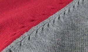 Детский свитер с полосками, цвет серый