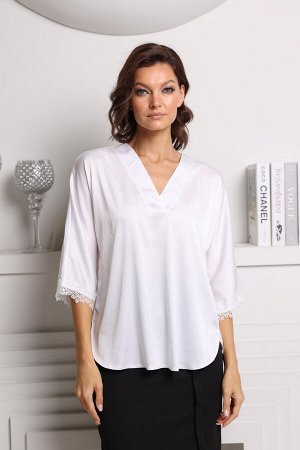 Блузка из шёлка с расклешенным кружевным рукавом, цвет белый
