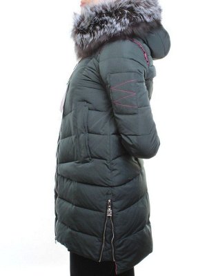 163-096 DK. GREEN Пальто зимнее женское (холлофайбер, натуральный мех чернобурки)