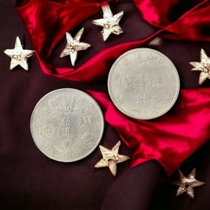 Монеты магиские 4,5 см, китай