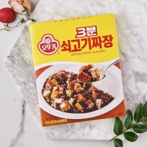 Соус чаджан с говядиной Ottogi Black Bean Sauce with Beef 200г
