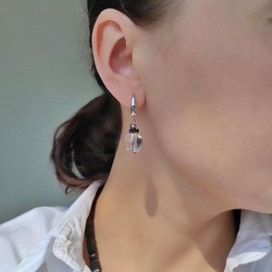Серьги с горным хрусталём и черным гематитом