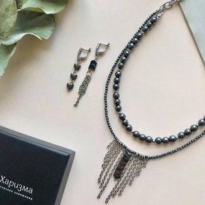 Колье с гематитом и цепочками
