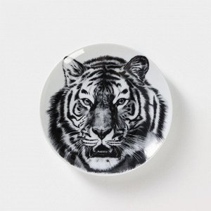 Тарелка фарфоровая «Тигр», d=17,5 см, белая, фарфор