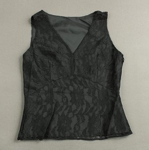Блуза Блуза, оформленная V-образным вырезом горловины цвет: ЧЕРНЫЙ, смесь хлопка. Размер (обхват груди, длина изделия, см): 14 (47*2,51), 16 (50*2,53)