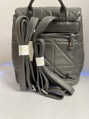 Рюкзак стеганый серый