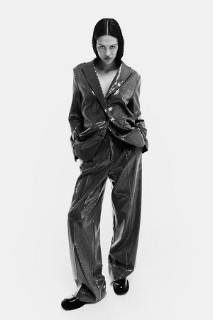 Широкие брюки ZARA мужского края на Новый год