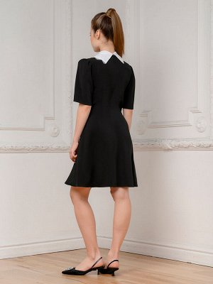 1001 Dress Платье длины мини черное с кружевным воротничком