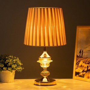 Лампа настольная с подсветкой "Адорно" 1х40Вт Е27 золото 24х24х43 см RISALUX