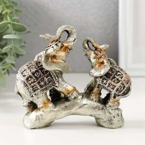 Фигурка полистоун «Слоны на камне с попонах с наскальными рисунками», 11x11x3.5 см
