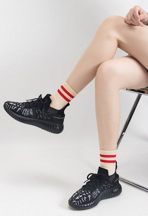 Женские кроссовки текстильные, цвет черный