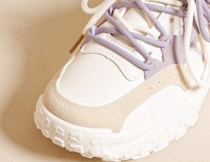 Женские кроссовки на шнуровке, цвет белый/фиолетовый