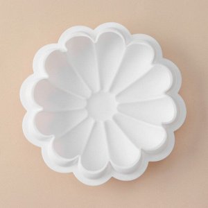 Форма силиконовая для муссовых десертов и выпечки KONFINETTA «Ромашка», 22?4,5 см, цвет белый