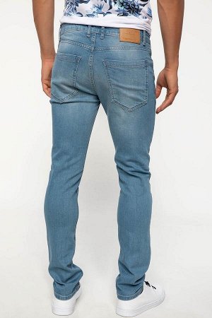 Брюки джинсы