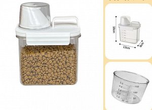Кухонный контейнер для хранения сухих кормов для животных и других сыпучих продуктов, на 1100 мл, с мерным стаканчиком и мерной шкалой на контейнере
