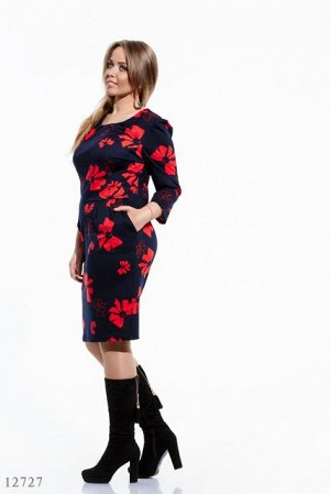 Женское платье большого размера Цветик темно синий красный