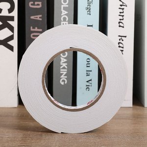 Клейкая лента двусторонняя, на вспененной основе, 1,8 см x 5 м