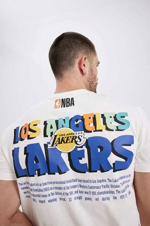DeFactoFit Футболка из 100 % хлопка с короткими рукавами и круглым вырезом NBA Los Angeles Lakers с принтом на спине и короткими рукавами