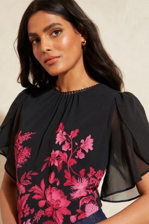 Виктория и Альберта | Блуза Love & Roses с прозрачными рукавами-тюльпанами и кружевной отделкой