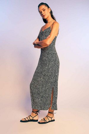 Платье миди с V-образным вырезом и узором