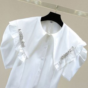 Женская блуза с кукольным воротником, с декором, белый