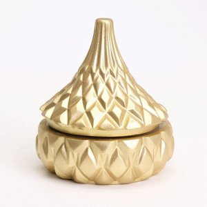 Свеча «Купол» в подсвечнике с ромбовидными гранями из гипса с крышкой, 8,5х8,5см, золото
