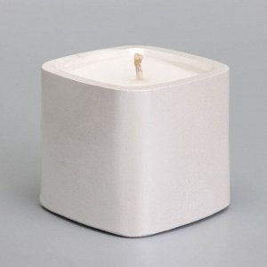 Свеча "Квадрат. Мрамор" в подсвечнике из гипса малый,5х4,5 см,белый перламутр