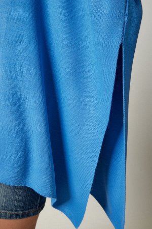 Женский свободный свитер-пончо цвета индиго синего цвета с боковыми разрезами YY00005