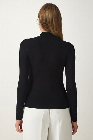 Женская черная трикотажная блузка из вискозы с вырезами RX00039