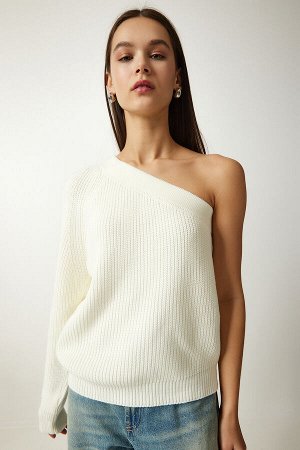 Женский трикотажный свитер цвета экрю с одним рукавом и детализированным окном PF00059