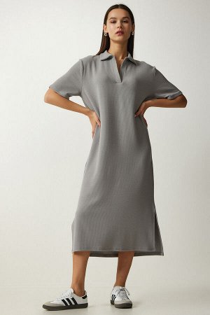 Женское серое вязаное вельветовое платье с воротником-поло DZ00110