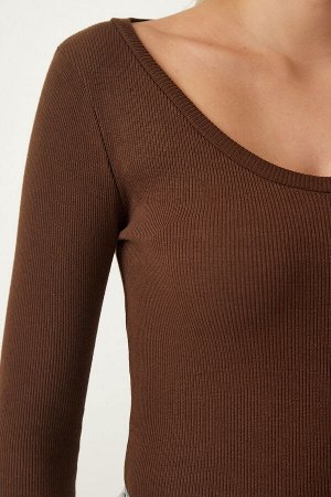 Женская коричневая трикотажная блузка из лайкры в рубчик с v-образным вырезом GT00057