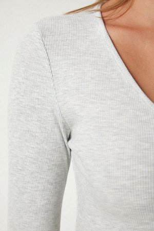Женская серо-черная укороченная трикотажная блузка из двух частей с v-образным вырезом UB00202